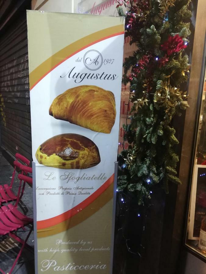 Don Angelo Petito Acomodação com café da manhã Nápoles Exterior foto